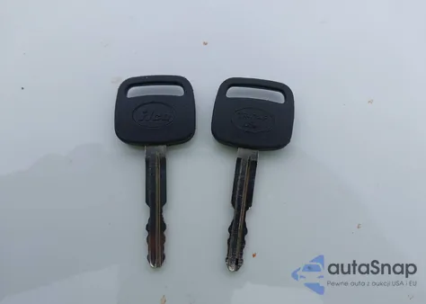 2001 Toyota Tundra Sr5 V8 из США, поврежденный, VIN 5TBBT44141S132423